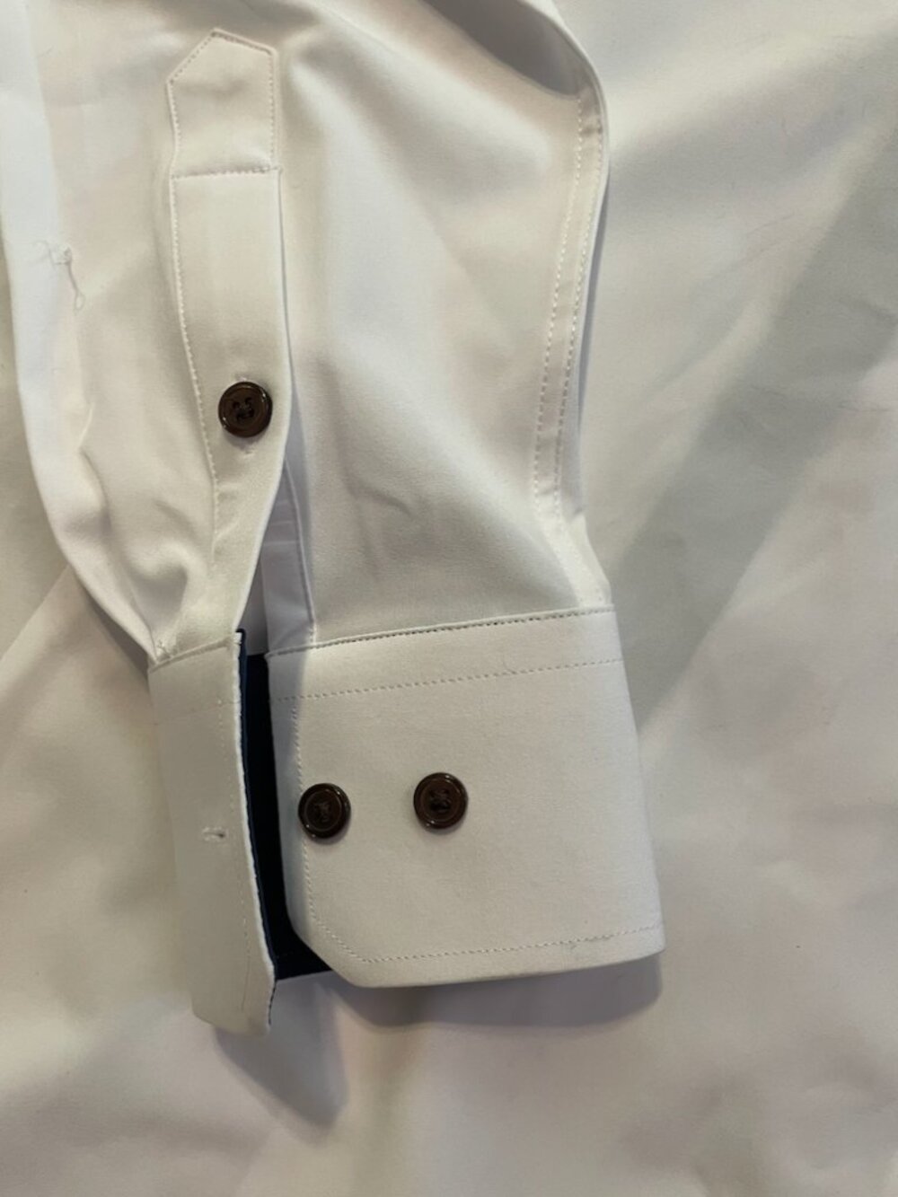 NWT State & Liberty The Springer Athletic Fit Shirt Sz M White with Navy Accents - Picture 8 of 16